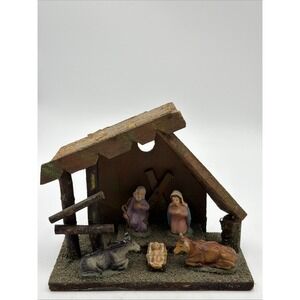 VTG Nativity Scene Christmas Jesus Mary Joseph  Animals AFFIXED TO BASE Italy